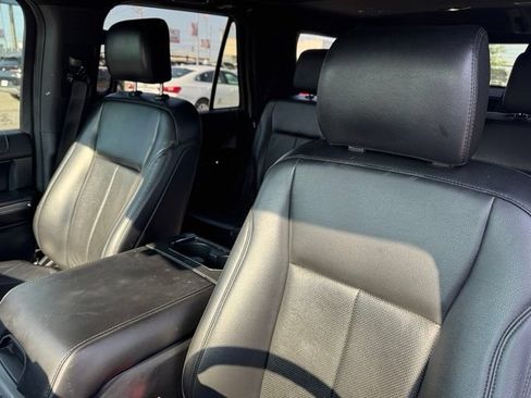 Used 2020 Ford Expedition XLT w/ Equipment Group 202A RWD image 11