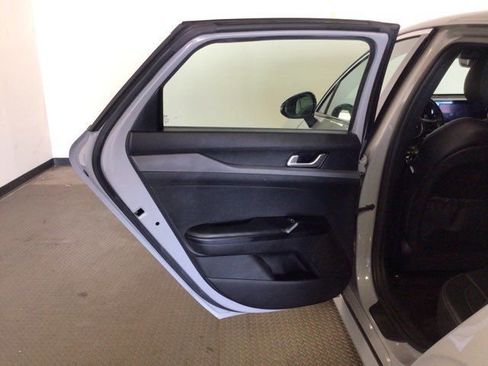 Used 2022 Kia K5 GT-Line w/ GT-Line Awd Premium Package image 17