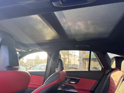 New 2026 Mercedes-Benz GLC 300 4MATIC image 9