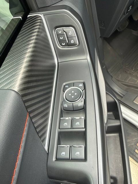 Used 2025 Ford F150 Raptor AWD/4WD image 25