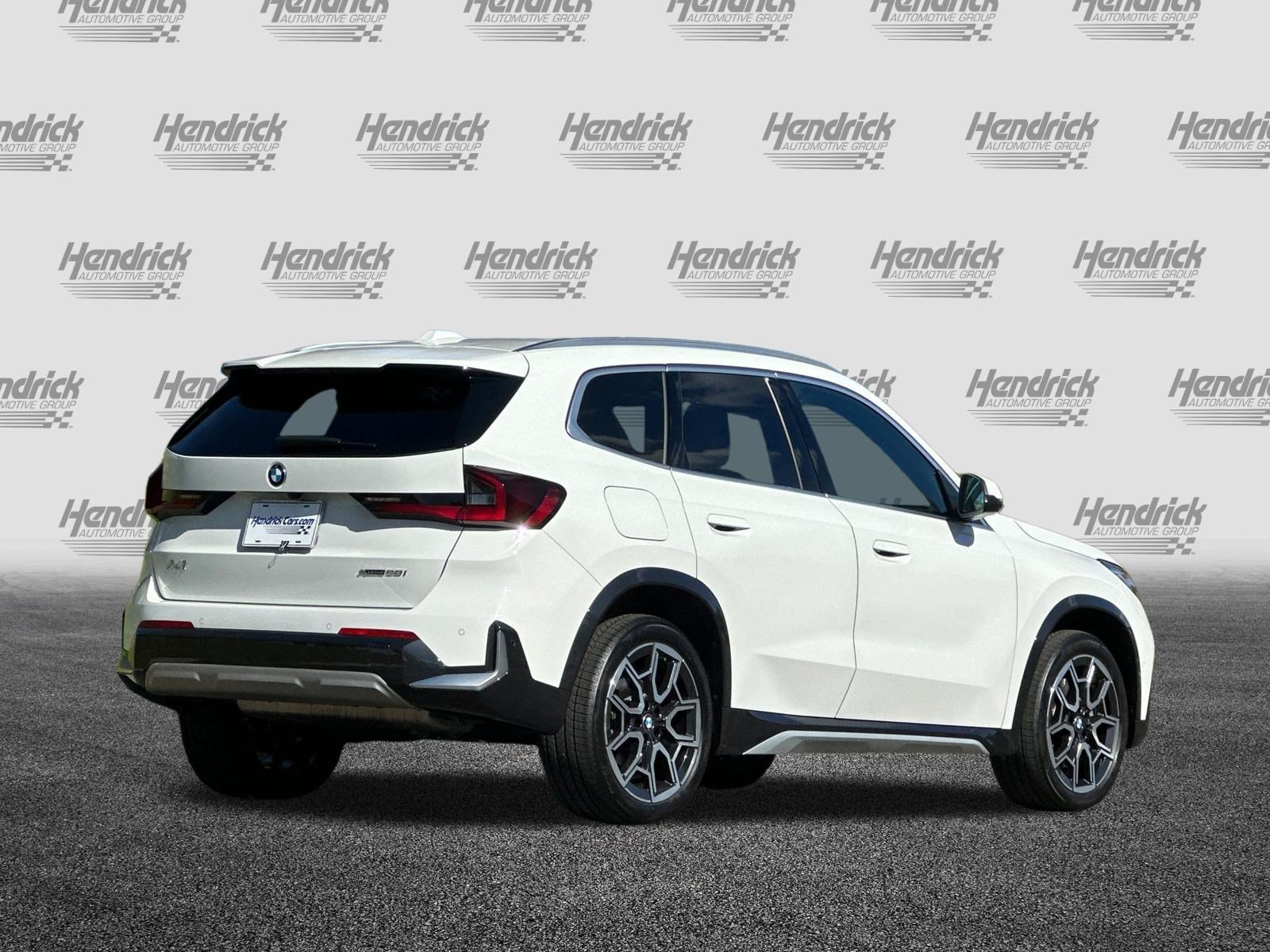 Used 2026 BMW X1 xDrive28i w/ Technology Package AWD/4WD image 5