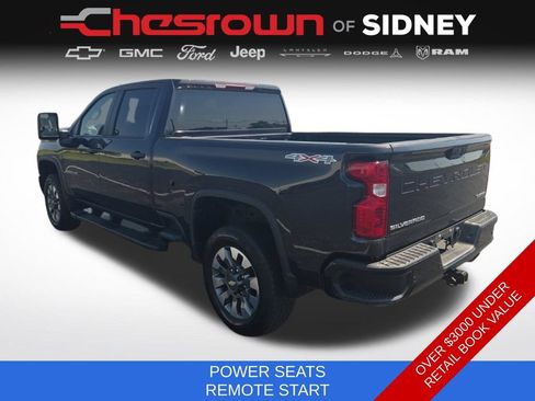 Used 2024 Chevrolet Silverado 2500 Custom w/ Custom Value Package AWD/4WD image 7