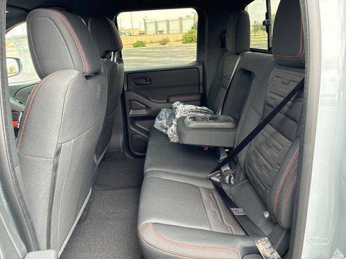 New 2026 Nissan Frontier PRO-4X w/ Tow Package AWD/4WD image 13