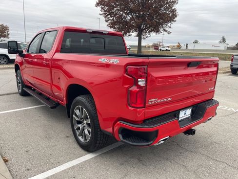 Certified 2021 Chevrolet Silverado 1500 RST w/ Convenience Package II image 5