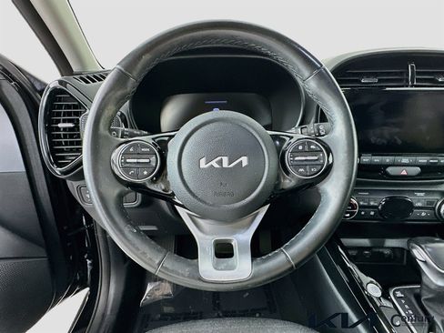 Certified 2023 Kia Soul EX FWD image 11