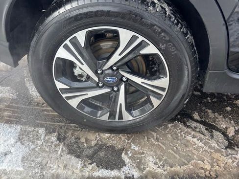 Used 2024 Subaru Crosstrek 2.0i Premium image 24