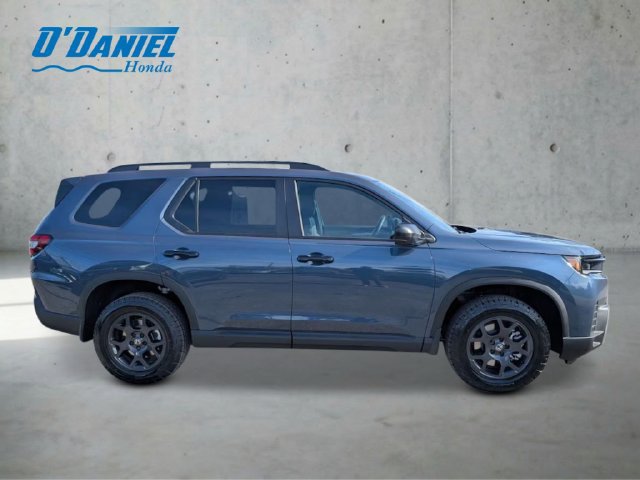 New 2026 Honda Pilot TrailSport image 6