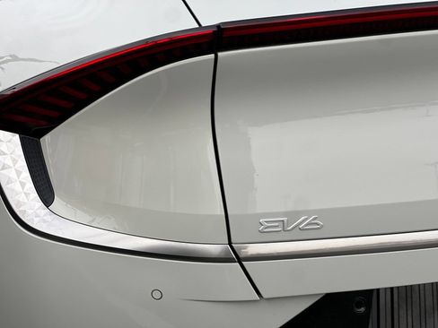 Certified 2023 Kia EV6 Wind RWD image 26