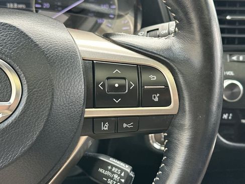 Used 2019 Lexus RX 350L w/ Premium Package image 29