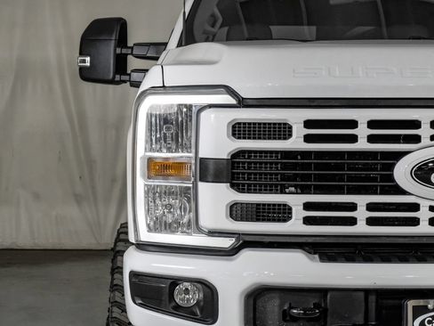 Used 2025 Ford F350 XLT AWD/4WD image 39