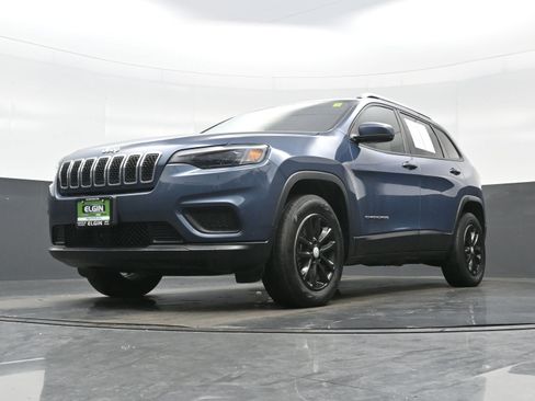 Used 2021 Jeep Cherokee Latitude AWD/4WD image 25