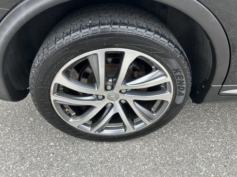 Used 2017 INFINITI QX50 AWD w/ Premium Plus Package image 13