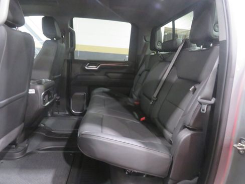 Used 2024 GMC Sierra 3500 Denali w/ Denali Reserve Package AWD/4WD image 8