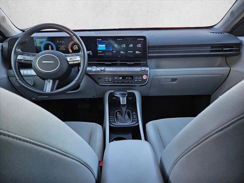 Used 2024 Hyundai Kona SEL image 17