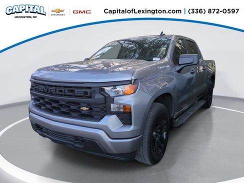 Used 2024 Chevrolet Silverado 1500 Custom image 1