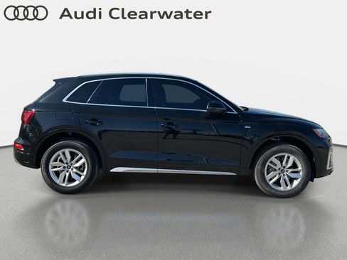 Used 2023 Audi Q5 2.0T Premium w/ Convenience Package image 7