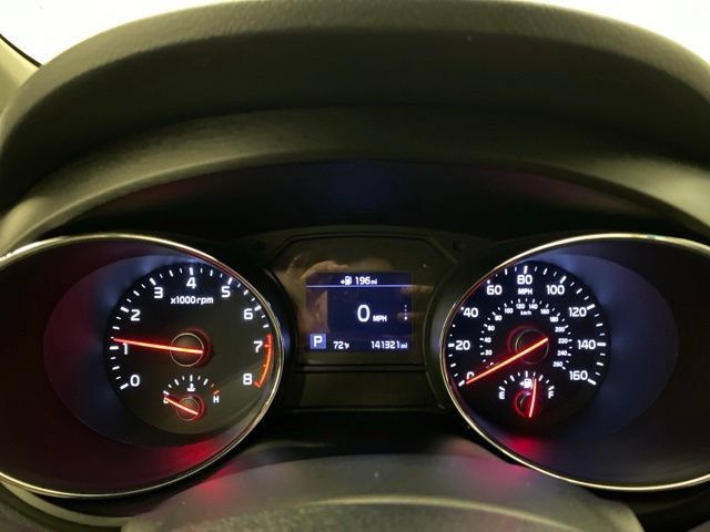 Used 2019 Kia Sedona LX FWD image 10