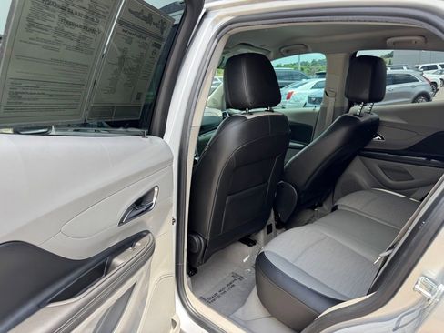 Used 2016 Buick Encore FWD image 36