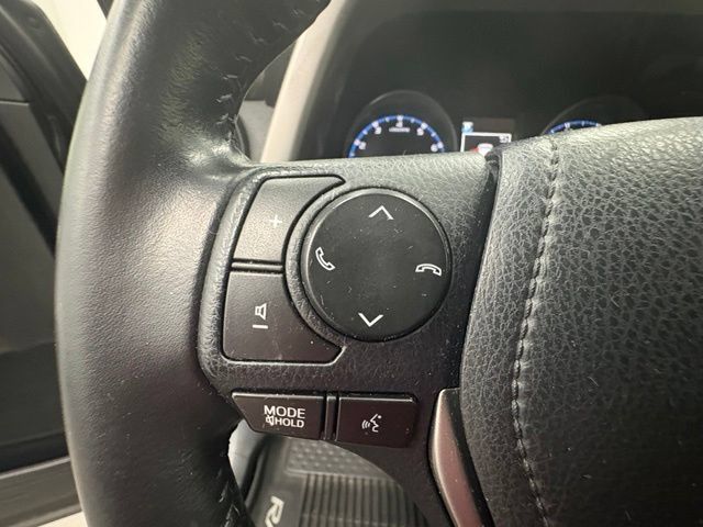 Used 2017 Toyota RAV4 XLE w/ All Weather Liner Package FWD image 23