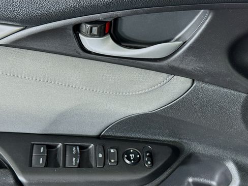 Used 2018 Honda Civic EX-T image 22