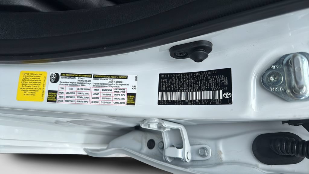 Used 2024 Toyota Corolla LE FWD image 22