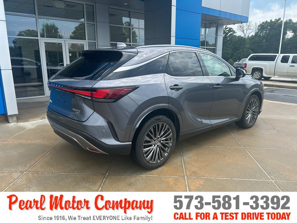 Used 2023 Lexus RX 350 AWD w/ Cold Area Package image 4