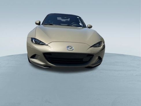 Used 2024 MAZDA MX-5 Miata Grand Touring w/ Weather Package RWD image 10