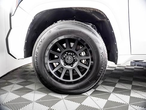 Used 2025 Toyota Tundra SR w/ SR Tow Package RWD image 4