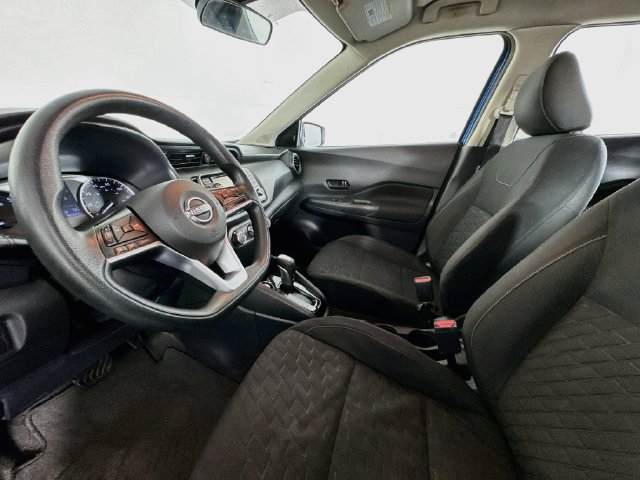 Used 2022 Nissan Kicks S FWD image 19