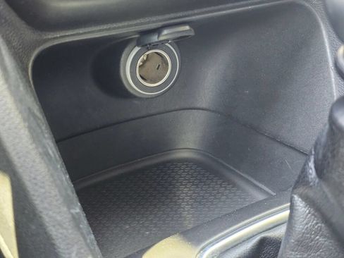 Used 2015 Dodge Dart SE FWD image 27