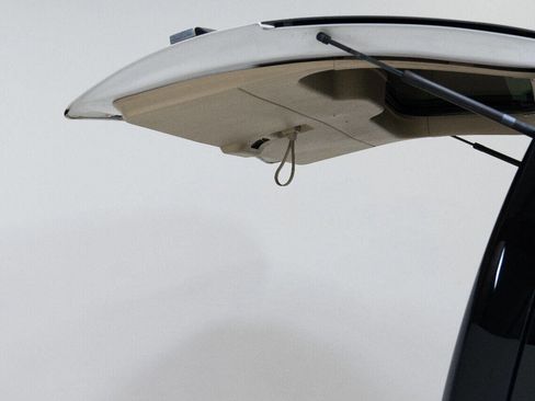 Used 2015 Ford Expedition XL image 27