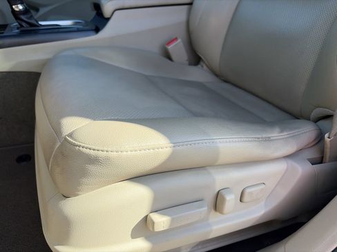 Used 2016 Acura RDX AWD w/ Technology Package image 9