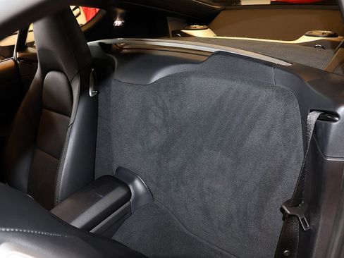 Used 2021 Porsche 718 Cayman image 37