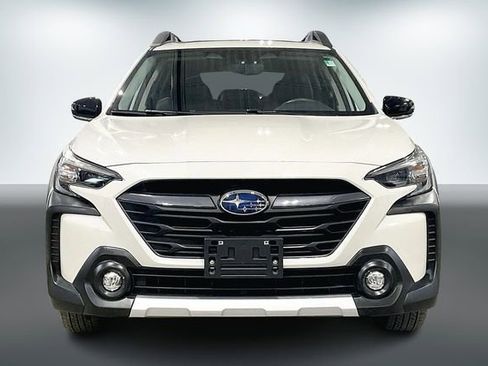 Used 2023 Subaru Outback Limited XT image 2