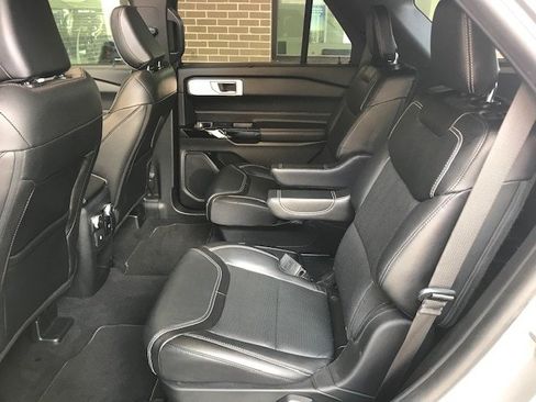 Used 2021 Ford Explorer ST w/ Equipment Group 401A AWD/4WD image 7