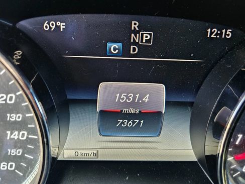 Used 2019 Mercedes-Benz E 300 image 3