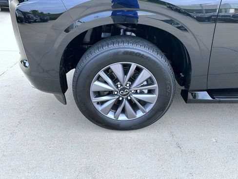 Certified 2025 INFINITI QX80 Pure AWD/4WD image 24