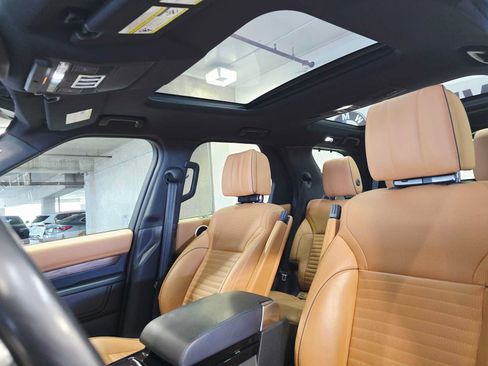 Used 2020 Land Rover Discovery HSE Luxury AWD/4WD image 24