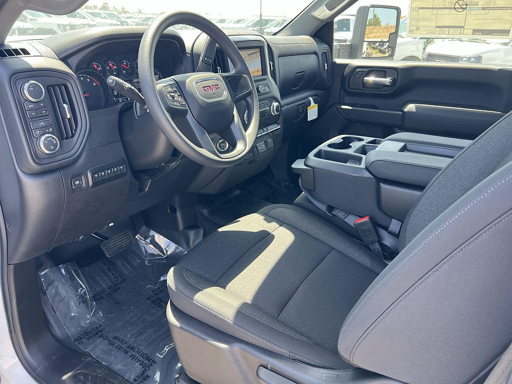 New 2026 GMC Sierra 3500 Pro AWD/4WD image 9