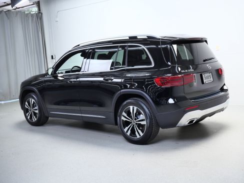 Certified 2026 Mercedes-Benz GLB 250 4MATIC image 11
