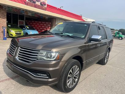 Used 2016 Lincoln Navigator Select