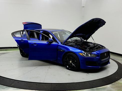 Used 2017 Jaguar XE R-Sport RWD image 10