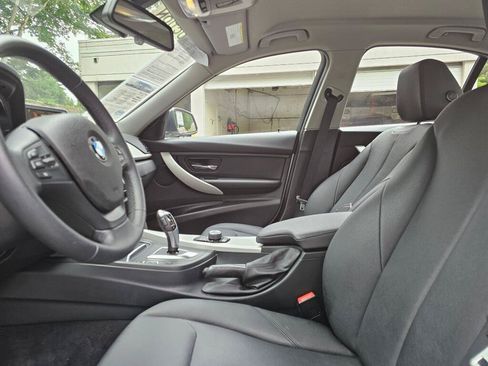 Used 2016 BMW 320i xDrive Sedan AWD/4WD image 22