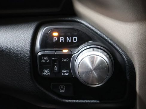 Used 2020 RAM 1500 Laramie image 30