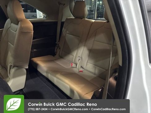 Used 2017 Acura MDX SH-AWD image 13