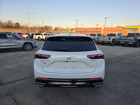 New 2026 Buick Envision Sport Touring image 4