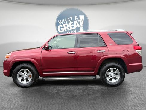 Used 2011 Toyota 4Runner SR5 AWD/4WD image 7