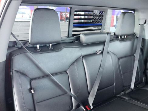Used 2021 Chevrolet Silverado 1500 LT Trail Boss w/ Convenience Package II AWD/4WD image 34