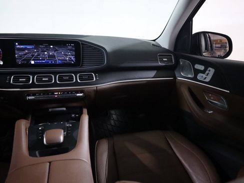Used 2024 Mercedes-Benz GLE 350 4MATIC image 52