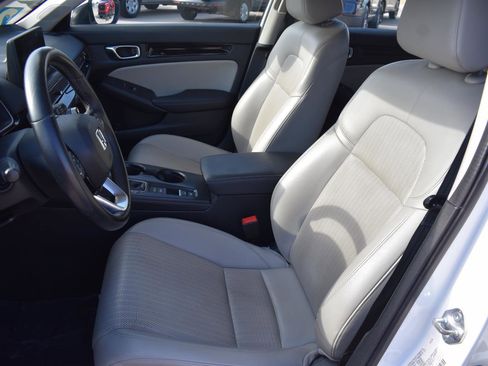 Used 2024 Honda Civic EX-L image 24